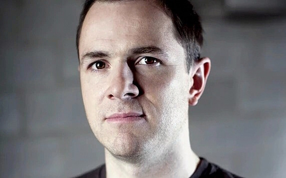 Alex Hutchinson